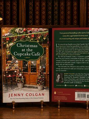 Christmas at the Cupcake Cafe
